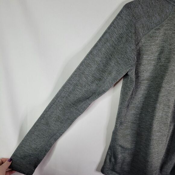 The North Face Gray Quarter-Zip Thermal Layer Pullover - Picture 5 of 12
